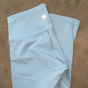 Wunderunder lululemon size 8